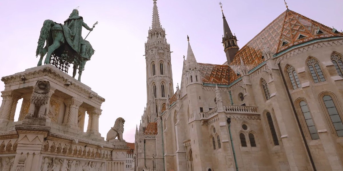 Private Guided City Tour by Car in Budapest, photo 1