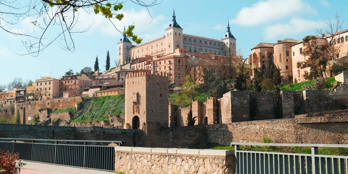 Toledo Guided Full-Day Tour Toledo Guided Full-Day Tour