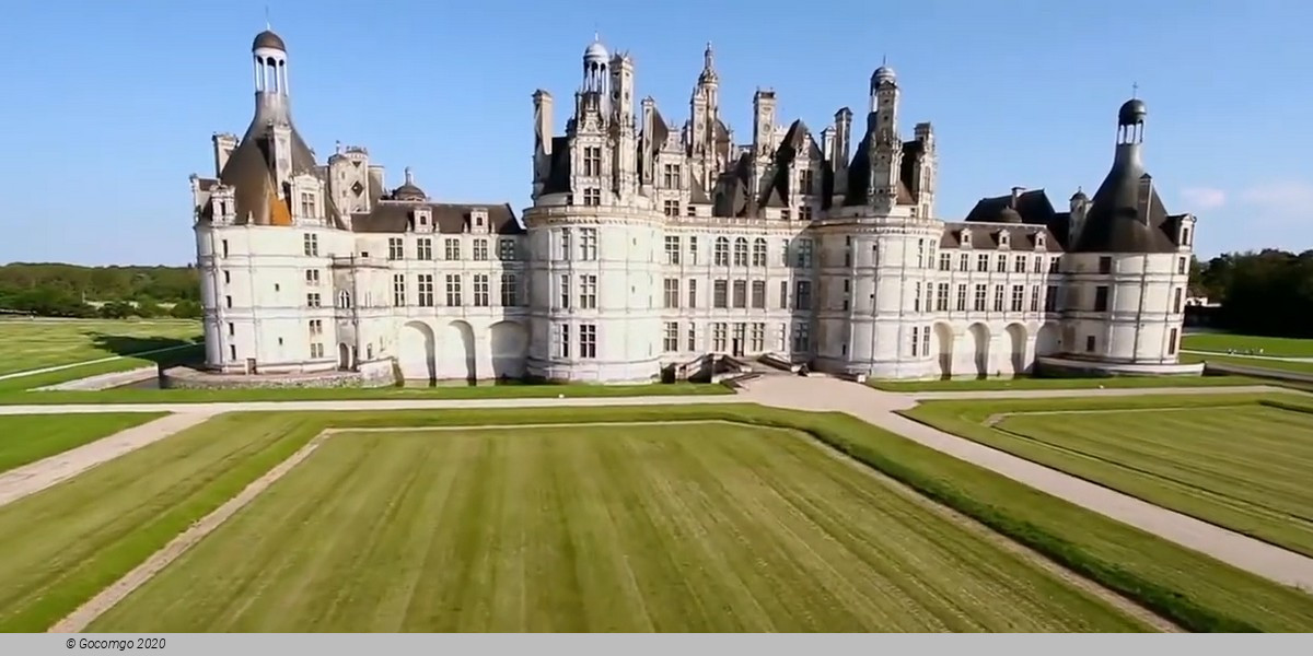 Loire Valley Castles Tour from Paris and Wine Tasting