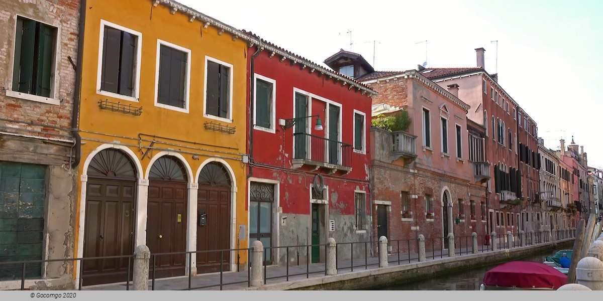 Guided Tour of the Hidden Gems of Venice and Rialto Market Visit