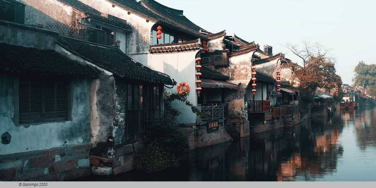 Xitang Ancient Water Town Private Day Tour from Hangzhou with Optional Lunch or Dinner