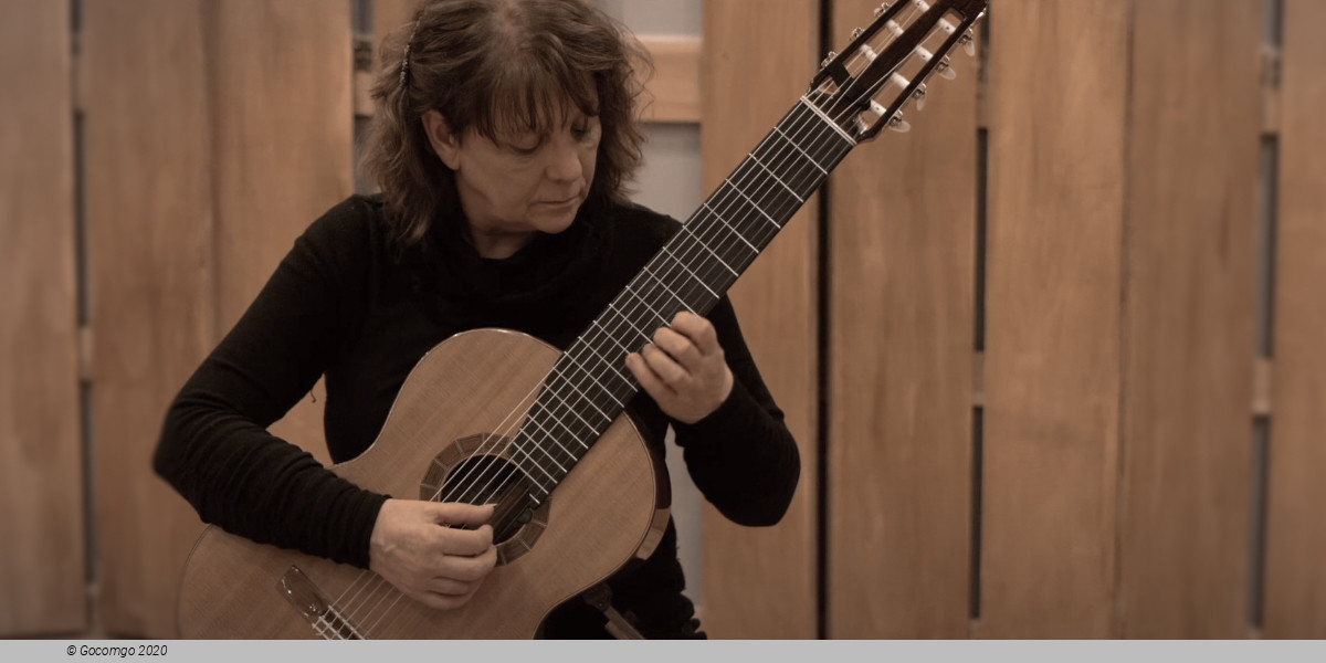 Guitarist Raphaella Smits plays Mompou, Mertz and Ponce, photo 1