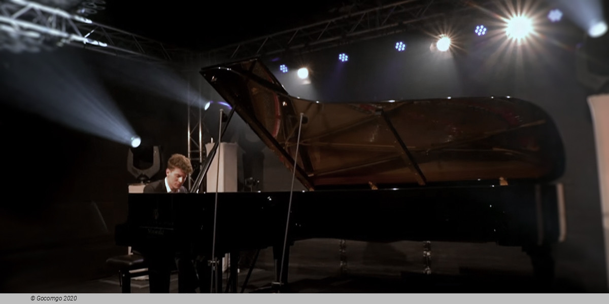 Dorothee Hartinger / Alexander Krichel »Christoph Ransmayr: Cox or The Course of Time«, photo 1