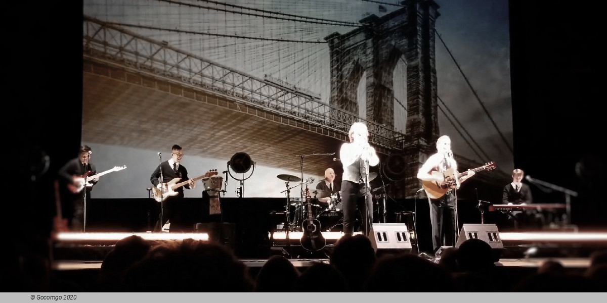 Show "The Simon & Garfunkel story", photo 1