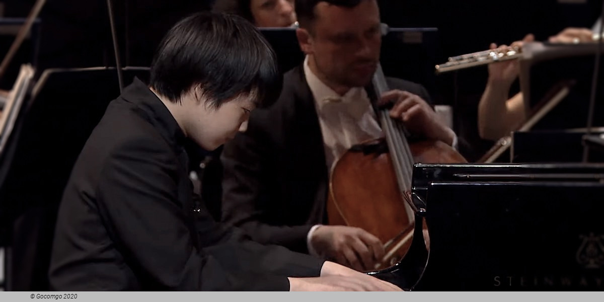 Mao Fujita (piano) and Valery Gergiev, photo 3
