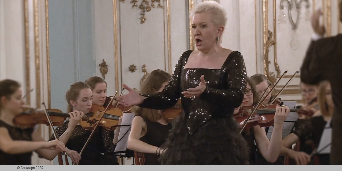 Eva Urbanová, photo 1