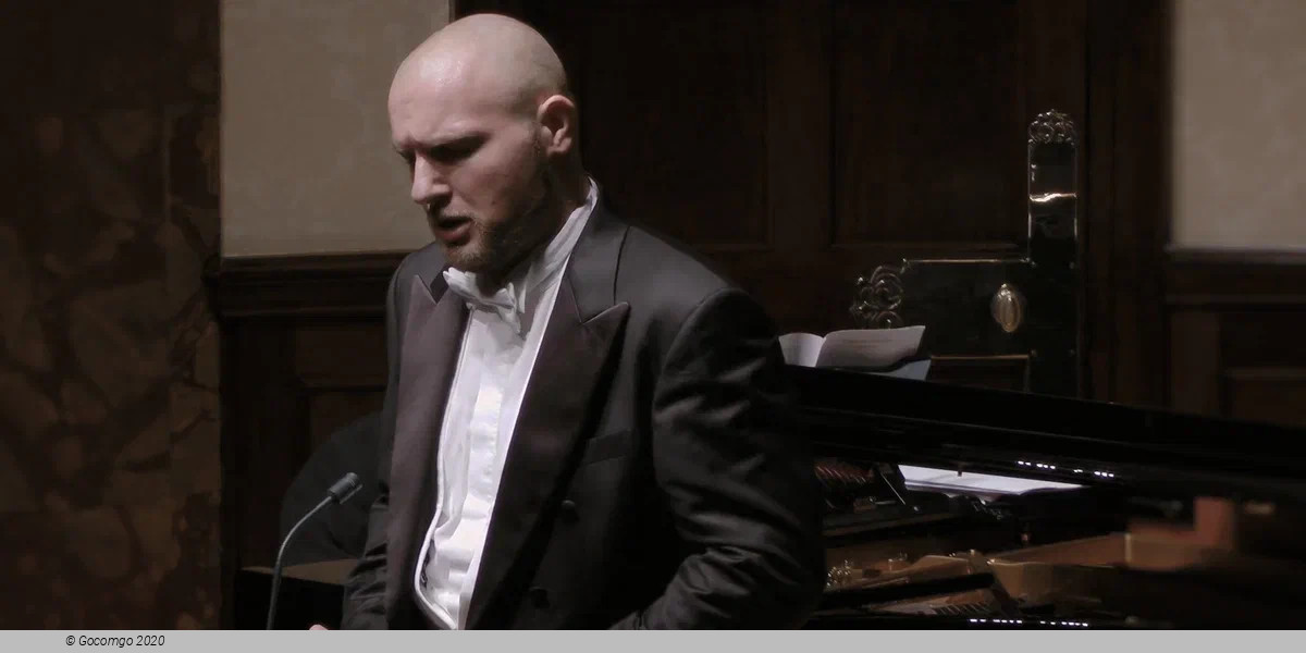 Simone Piazzola, photo 1