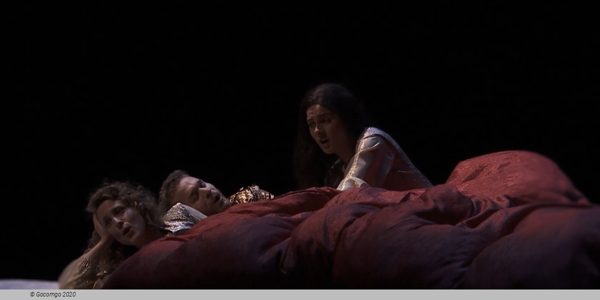 Three Tales, photo 3
