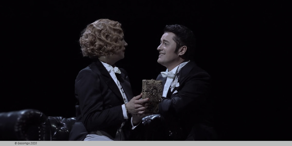 The Land of Smiles, photo 2