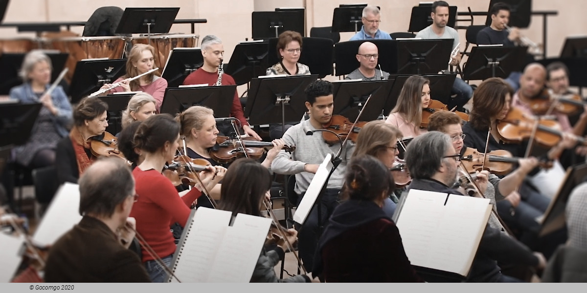 Afternoon Concert: Hannes Minnaar plays Schumann's Piano Concerto, photo 1