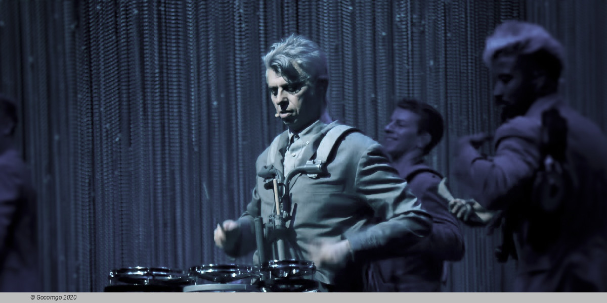 Scene 5 from the show "David Byrne's American Utopia", photo 5