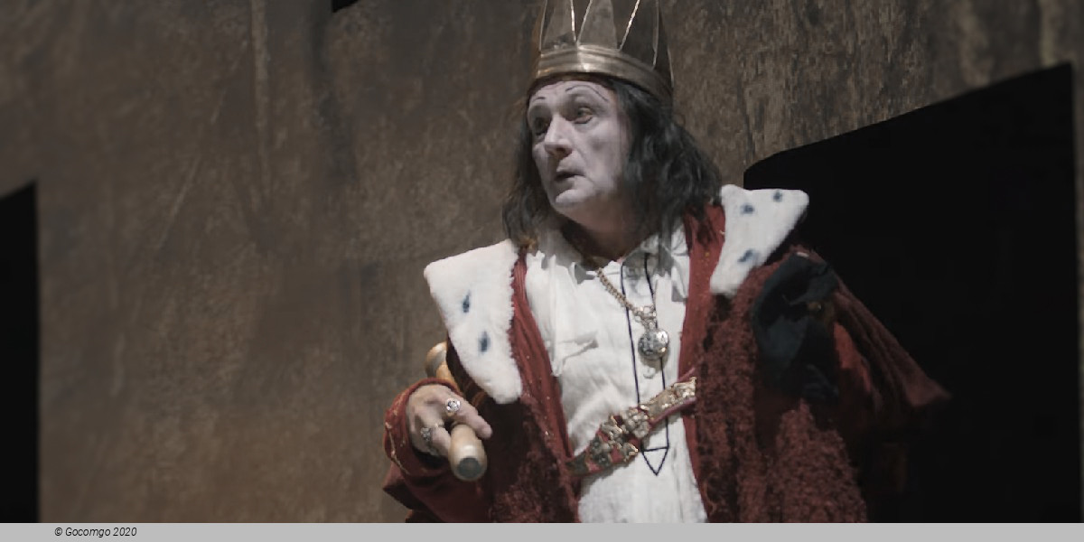 Scene 1 from the play "Exit the King", photo 1