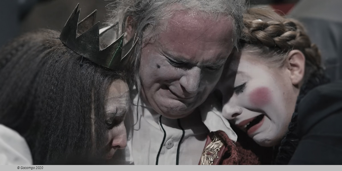 Scene 6 from the play "Exit the King", photo 6