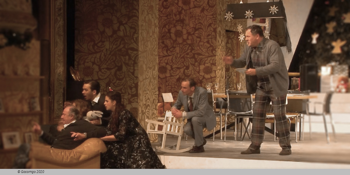 Scene 1 from the play "Nice Presents", photo 1