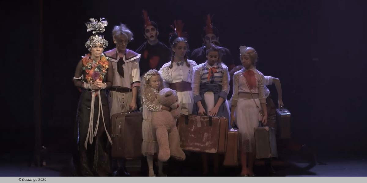 Queen Kapeska at Karlin Musical Theatre Prague 2, photo 2
