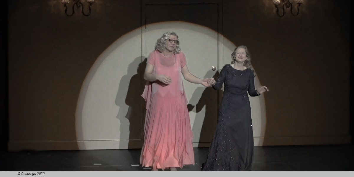 A woman who knows what she wants!, photo 2